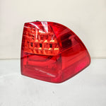 قم بتحميل الصورة إلى عارض الصور، 7289432-BMW 3 Series E90 E91 328i Touring Taillight Right Rear OEM
