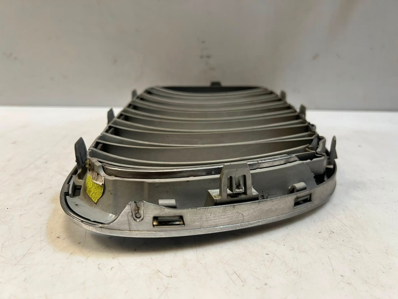 2010-2015 BMW X1 E84 Front Kidney Grille 2993307 OEM