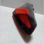 Bild in die Galerieansicht laden, 2020-2022 BMW M4 Rear Right Outer Taillight 7477606 G22 G82 430i 440i