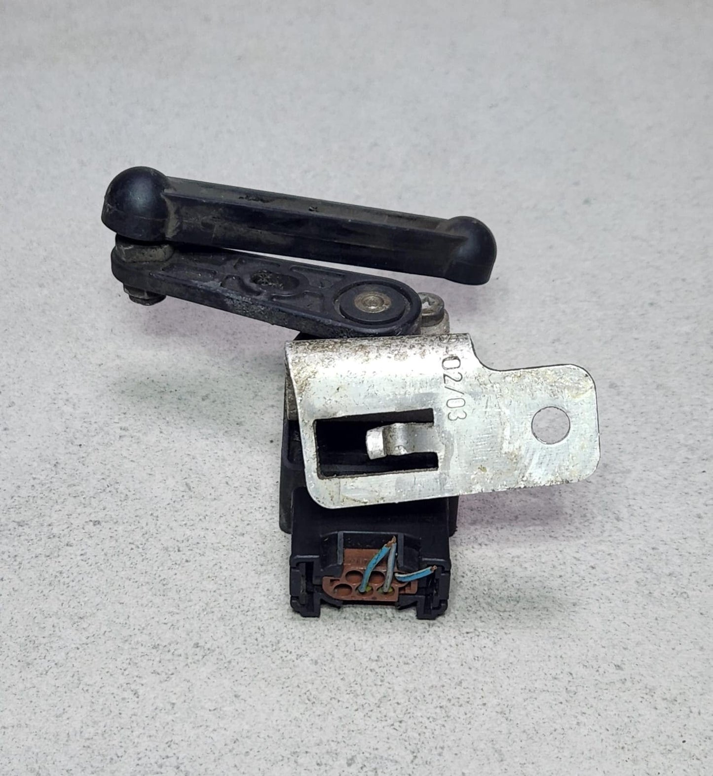 BMW Headlight Level Sensor Rear Xenon 6861351 5 Series F10 F11