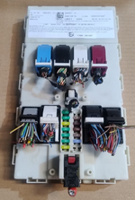 قم بتحميل الصورة إلى عارض الصور، OEM BMW F15 F16 F85 F86 X5 X6 BODY CONTROL JUNCTION BOX MODULE FEM-9343371
