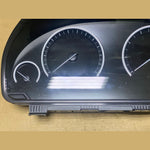 Bild in die Galerieansicht laden, BMW F10 Speedometer Instrument Cluster 6802324 Bosch OEM