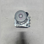 Load image into Gallery viewer, 2018-2022 BMW 530e Abs Pump 6895450 5 Series G30 G31 and BMW X3 G01