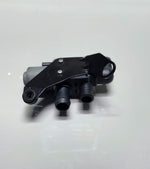 Load image into Gallery viewer, 2008-2019 BMW X6 Heater Control Valve 6950257 E70 X5 E71 X6 F15 X5 OEM