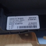 قم بتحميل الصورة إلى عارض الصور، BMW G11 / G12 750I / 740I ARMREST STORAGE COMPARTMENT LID P/N 9348741