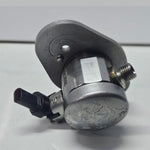 Bild in die Galerieansicht laden, 2020 BMW 750i xDrive G14 N63 High Pressure Fuel Pump 8648177 OEM