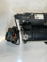 Load image into Gallery viewer, 2007-2013 BMW X5 E70 and X6 E71 E72 Air Suspension Compressor EBLV0514 OEM