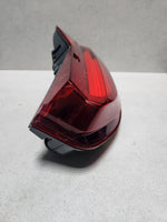 Bild in die Galerieansicht laden, BMW Rear Inner Tail Light 7342968 7 Series G11 G12 7 Series G11 G12 right rear