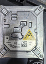 Bild in die Galerieansicht laden, 2007-2013 BMW X5 Adaptive Xenon Headlight 7278053 X5 E70 SAE OEM