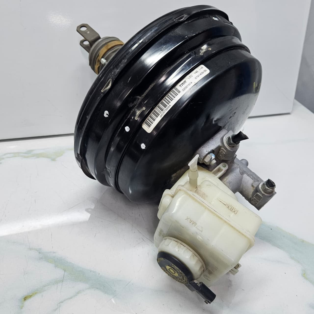 2007-2013 BMW X5 E70 Power Brake Booster 6791409 E71 X6