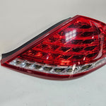 Bild in die Galerieansicht laden, 7177070-2008-2010 BMW 6 Series E63 E64 LCI M6 Rear Right Tail Assembly LED OEM
