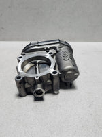 Bild in die Galerieansicht laden, 2015-2018 Mercedes-Benz C300 Throttle Body A2701410025