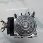 Bild in die Galerieansicht laden, 2012-2015 BMW F22 F35 M235i 328i ABS Anti-Lock Brake Pump Module 6868638 OEM