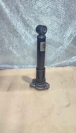 Bild in die Galerieansicht laden, BMW 520dX Touring Shock Absorber Rear Gas Pressure 6797771