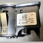 Bild in die Galerieansicht laden, 2010-2014 Mercedes-Benz W212 W204 Headlight Switch Control Unit A212 9050551