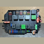 قم بتحميل الصورة إلى عارض الصور، Mercedes W221 S-Class Front Fuse Relay Box SAM Control A221 5404650 A221 5401101