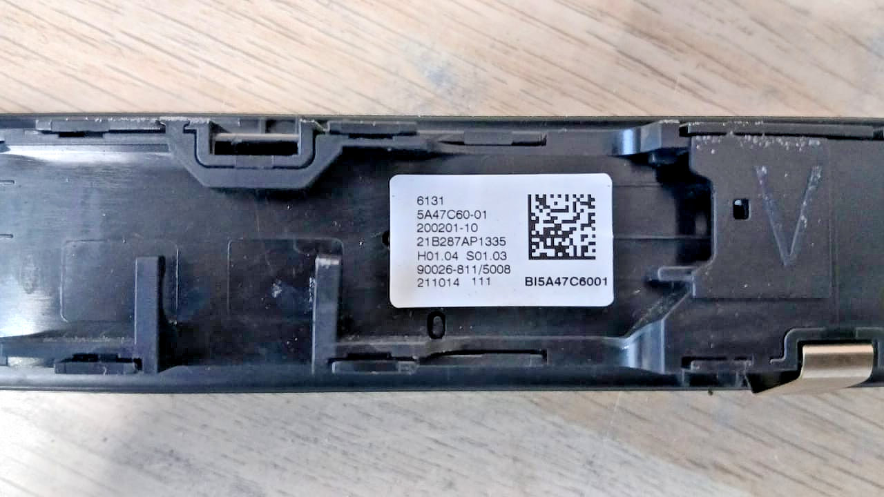 BMW 340i G20 G30 Radio Control Panel OEM 5A47C60 Center Console Multimedia