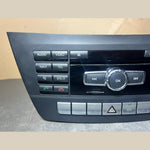 Bild in die Galerieansicht laden, Mercedes W204 Navigation Command Radio Audio Head Unit CD Player A204 9006409