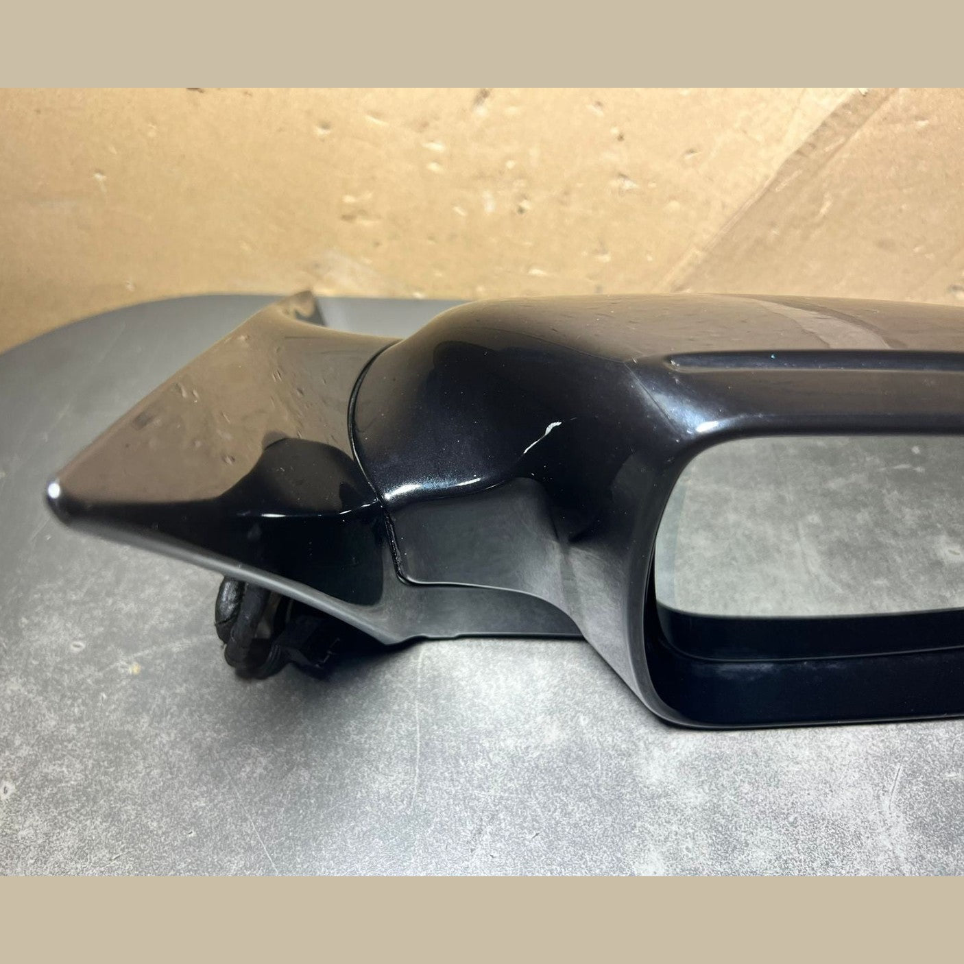 10–16 Mercedes-Benz W207 E-Class Right Side Mirror w/ Signal Light Foldable