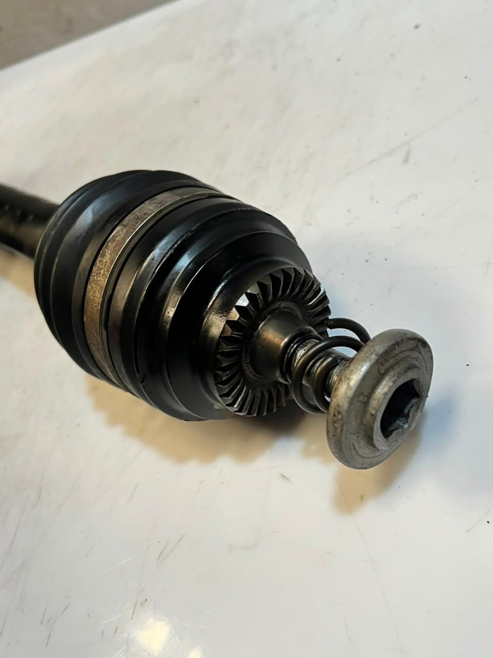 2018 BMW i3 I01 electric Rear Right Driveshaft 7641212 OEM