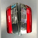 Bild in die Galerieansicht laden, BMW 3 G20, G28 3 G20 M 340 Tailgate Taillight set H8742045608 ,H7742045508 2019