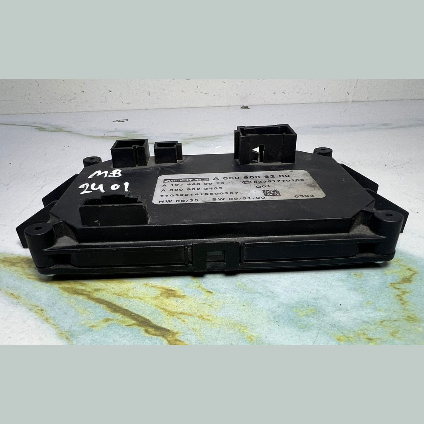 10-16 Mercedes E63 AMG Electronic Control Unit A0009006200 CLS W218 and E Class