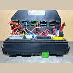 قم بتحميل الصورة إلى عارض الصور، 10-20 Mercedes W212 E350 SLK350 C250 Front SAM Module Relay Fuse Box OEM