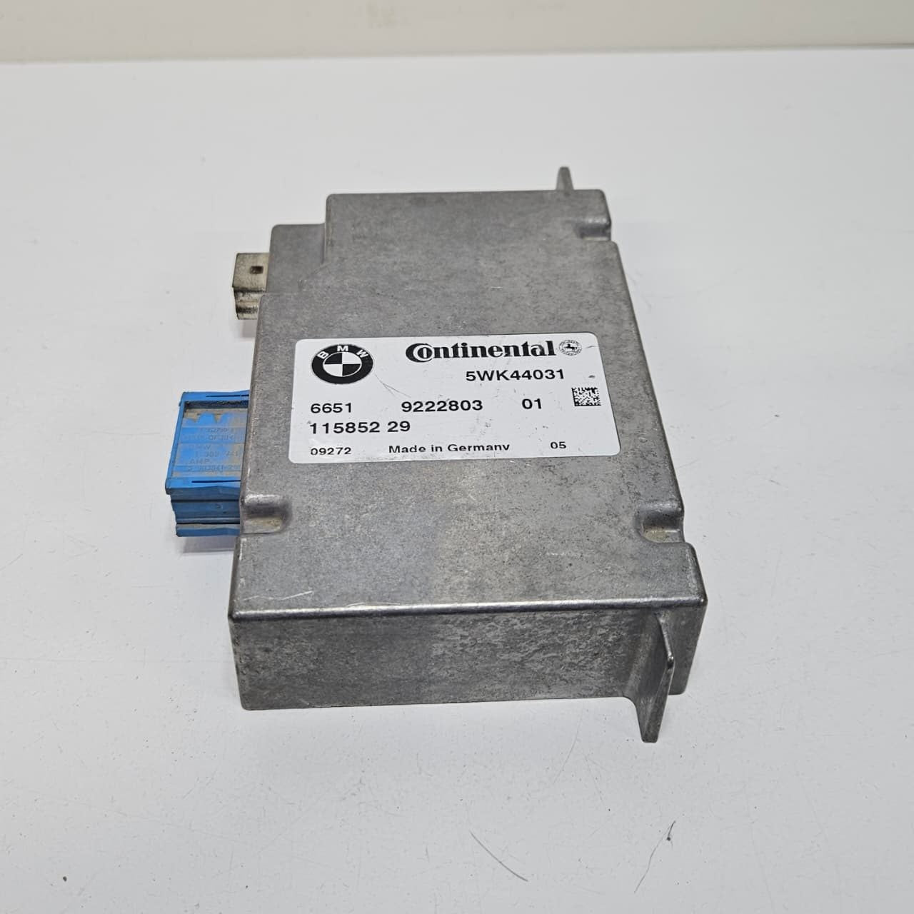 OEM BMW 7 Series F01 F02 F03 F04 Camera Control Module 9222803