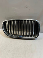 Bild in die Galerieansicht laden, 2012-2014 BMW M5 5 Series F10 F11 Front Bumper Upper Radiator Grille 7200728