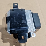 قم بتحميل الصورة إلى عارض الصور، BMW 12-18 F10 F30 3 5 SERIES X5 DEF DIESEL EMISSION PUMP CONTROL UNIT 7377299