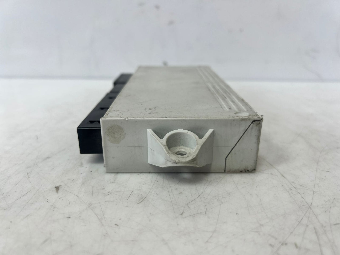 2002-2005 BMW 745i 7 Series E65 E66 SIEMENS Door Control Module 6940440 OEM