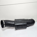 Bild in die Galerieansicht laden, 2011-2016 BMW F10 528i 535i Air Intake Duct 7612094 USED