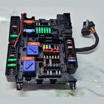 قم بتحميل الصورة إلى عارض الصور، BMW F40 F44 F45 F46 i8 Mini F57 F60 Fuse Box Power Distribution box 9360501 OEM