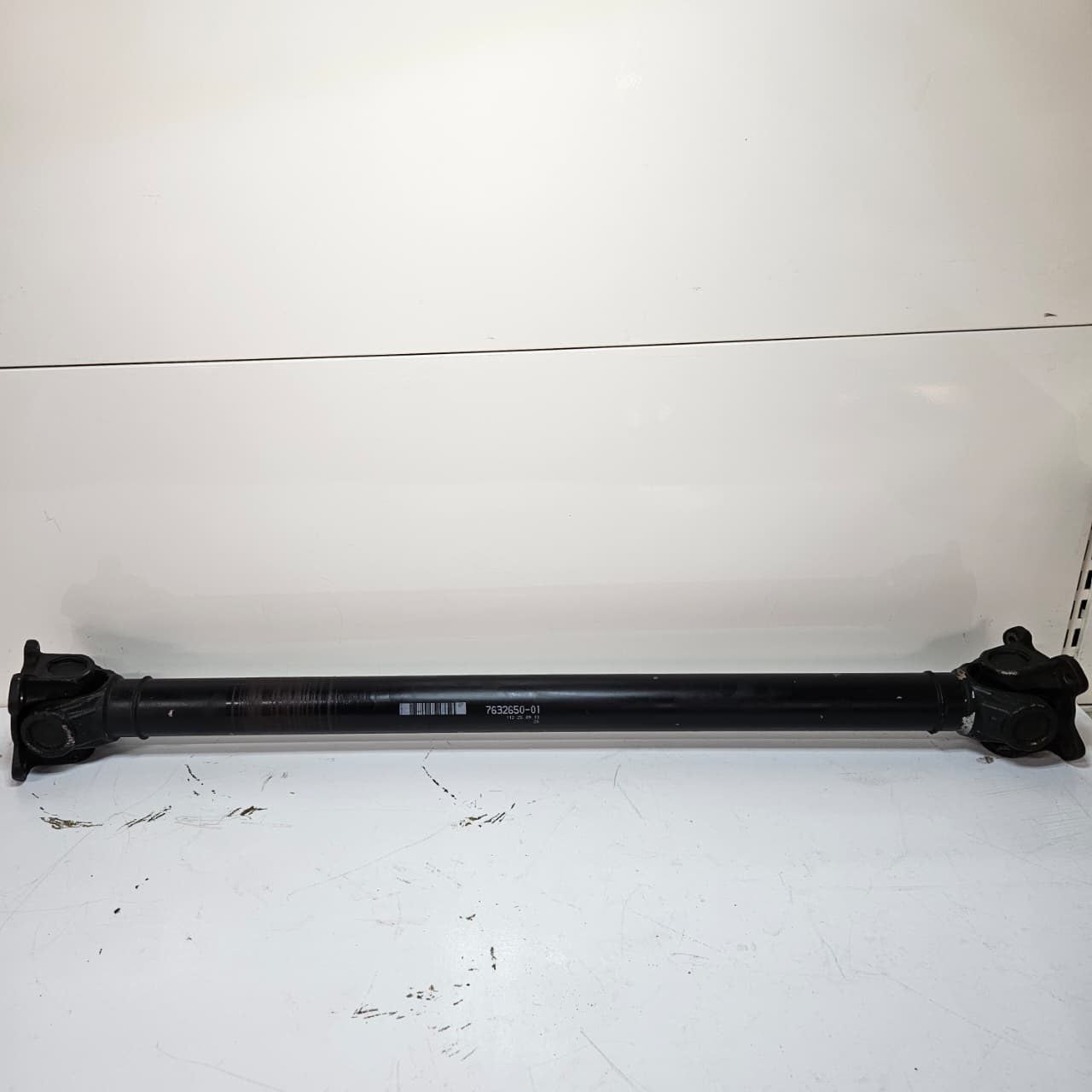 2016-2025 BMW M5 F90, M8 F91 F92 F93 X5 X7 Front Driveshaft 9452673