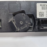 Bild in die Galerieansicht laden, 2006-2011 BMW 325i E90 Climate Control Panel 9117136