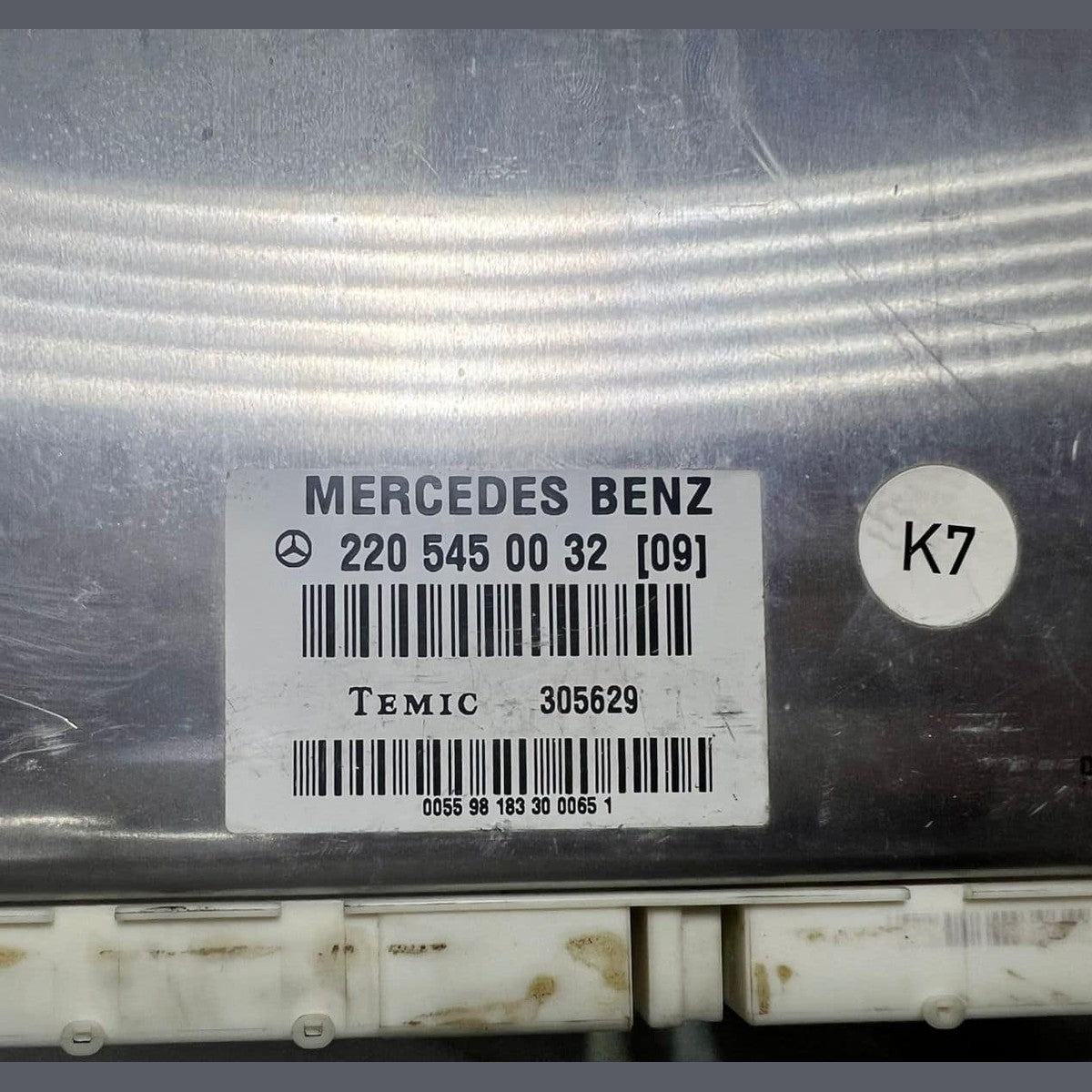 2000-2006 Mercedes S430 Air Suspension Control Module A2205450032 S-Class W220