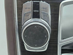 Bild in die Galerieansicht laden, 9352292-2015-2019 BMW 750i G11 G12 RHD Center Console Trim idrive & Switches OEM