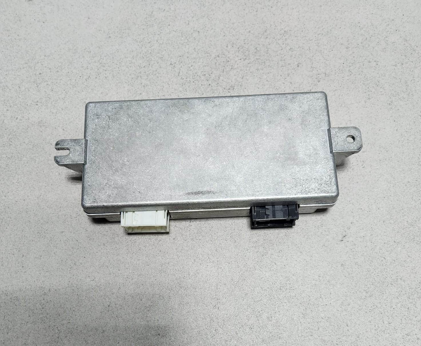 2016 BMW i8 Surround View Camera Control Module 9365047 I12 X3 F25 X4 F26 X5 F15