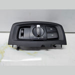 Bild in die Galerieansicht laden, BMW X5 F15 X6 F16 RHD Headlight Control Switch 6824888 OEM