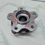 قم بتحميل الصورة إلى عارض الصور، OEM BMW G20, G21, G30, G31, G38, G01 Wheel Hub With Bearing 6871193