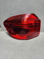 Bild in die Galerieansicht laden, 2016-2022 BMW X3 Rear Left Outer Tail Light Assembly 7408735 G01 X3