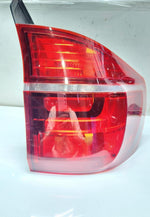 Load image into Gallery viewer, 2009-2013 BMW X5 Rear Right Tail Light 7227792 X5 E70 LCI