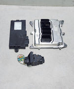 Load image into Gallery viewer, 2013-2015 BMW X1 E84 N20 Engine Control Module 8614957 PETROL AUTO