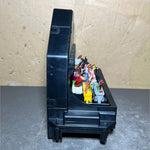 قم بتحميل الصورة إلى عارض الصور، 10-16 Mercedes-Benz W212 W204 Front SAM Module Relay Fuse Box A2129002627 OEM