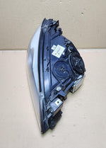 Load image into Gallery viewer, BMW Xenon Headlight Right Bi Xenon 7225230 7 Series F01 F02