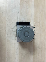 قم بتحميل الصورة إلى عارض الصور، BMW 520d F11 Touring ABS ESP System Block Hydraulic Block Control Unit 6881305