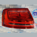 Bild in die Galerieansicht laden, 2013-2014 AUDI A8 - LEFT Outer LED TAIL Light / LAMP 4H0945095