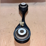 قم بتحميل الصورة إلى عارض الصور، BMW X3 G01 X4 G02 X3M F97 X4M F98 SUSPENSION LINK ARM RUBBER MOUNT LEFT 6871005