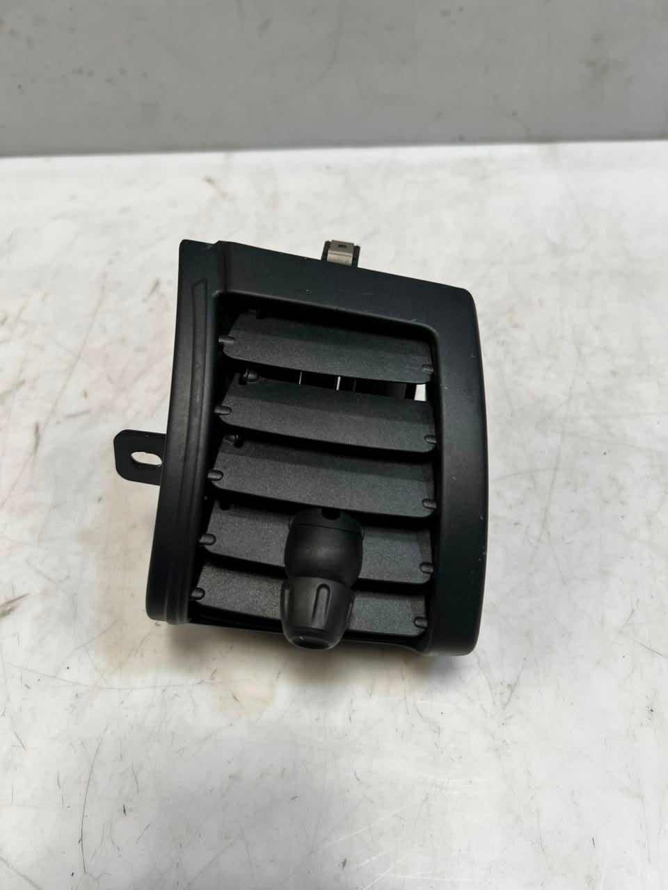 BMW MINI F55 F56 F57 Air Vent Center DASHBOARD Right 9265406 OEM