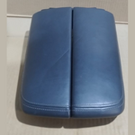 قم بتحميل الصورة إلى عارض الصور، BMW G11 / G12 750I / 740I ARMREST STORAGE COMPARTMENT LID P/N 9348741